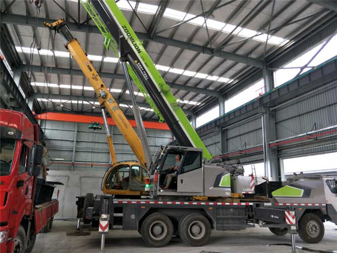 汉台区高空车出租需要注意哪些安全事项？