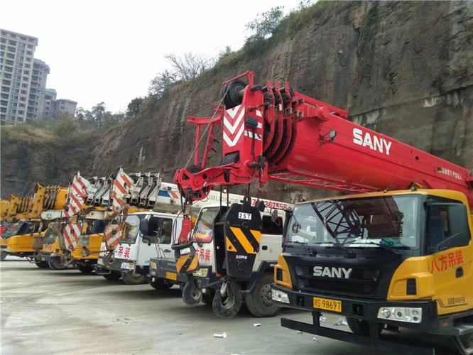 汉台区吊车出租按什么计费？台班费、单次费、里程费怎么算？